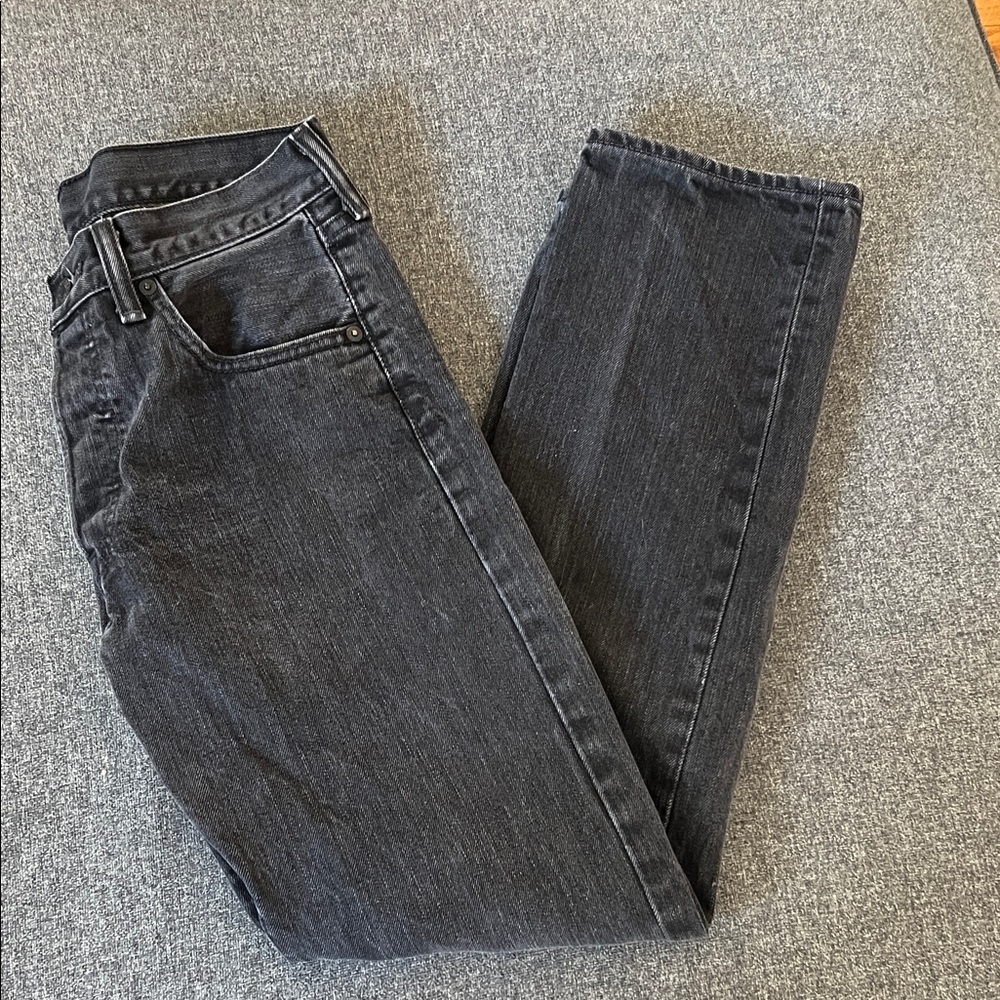 Levi's Men's Slim Straight Jeans in Charcoal Black Denim button fly